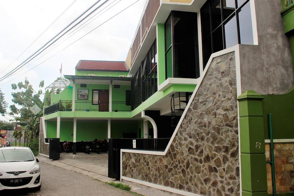 The Greenhouse Hotell Yogyakarta Eksteriør bilde